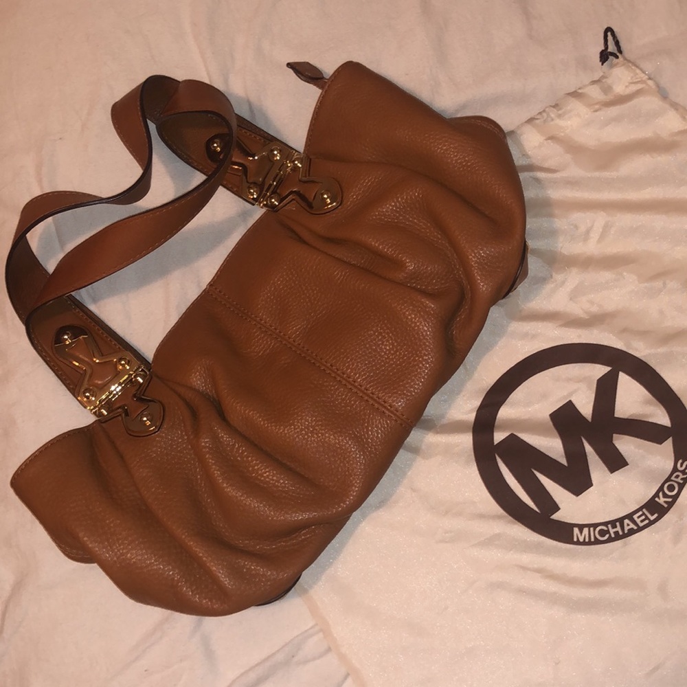 MK tan handbag - Picture 12 of 15